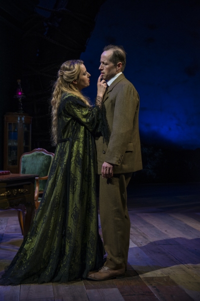 Photo Flash: First Look at John Steinbeck's EAST OF EDEN at Steppenwolf Image