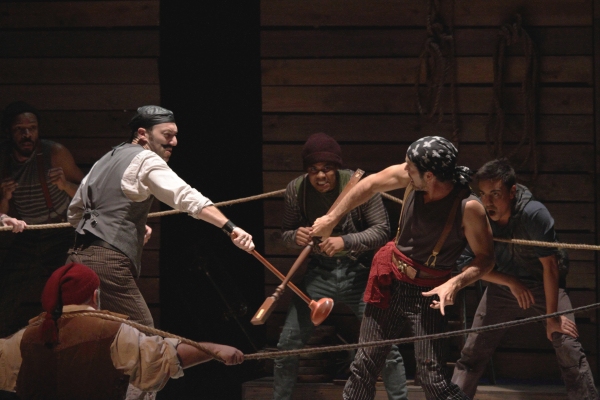 Photo Flash: First Look at Virginia Stage Company's PETER AND THE STARCATCHER 