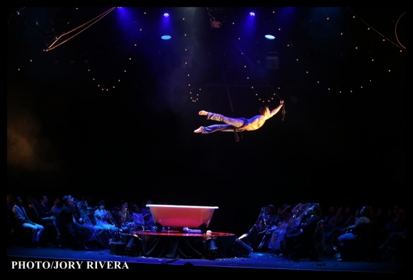 Photo Exclusive: First Look at Olivier Award Winner LA SOIREE in Manila Image