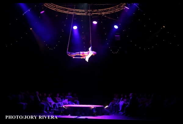 Photo Exclusive: First Look at Olivier Award Winner LA SOIREE in Manila Image
