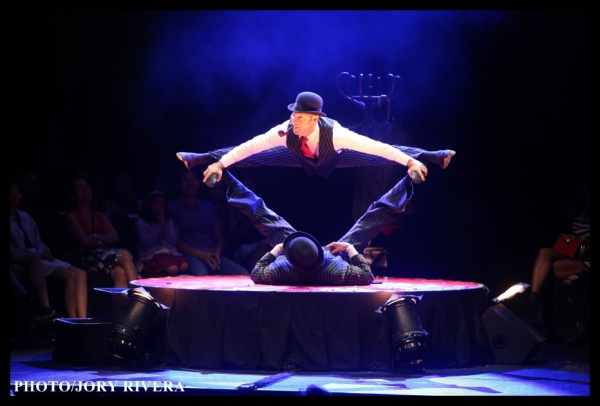 Photo Exclusive: First Look at Olivier Award Winner LA SOIREE in Manila Image