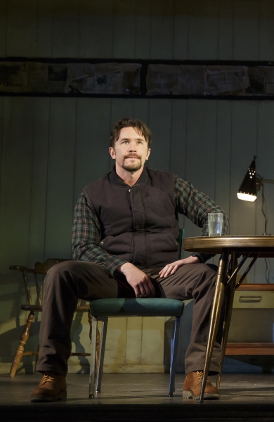 Photo Flash: First Look at Nina Arianda & Sam Rockwell in Broadway's Steamiest New Play FOOL FOR LOVE Image