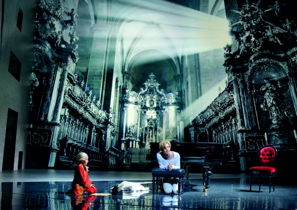 Photo Flash: MOZART ist mit neuer, moderner Inszenierung wieder in Wien Image