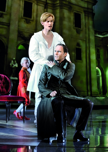 Photo Flash: MOZART ist mit neuer, moderner Inszenierung wieder in Wien Image
