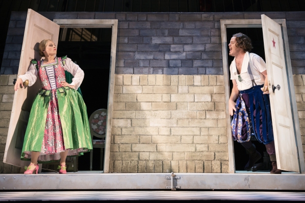 Photo Flash: KISS ME, KATE in Dortmund Image
