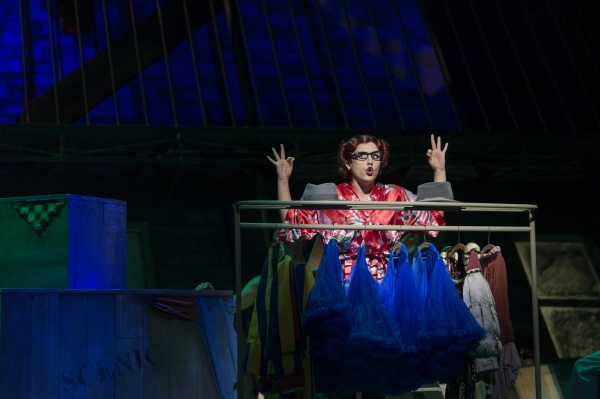 Photo Flash: KISS ME, KATE in Dortmund Image