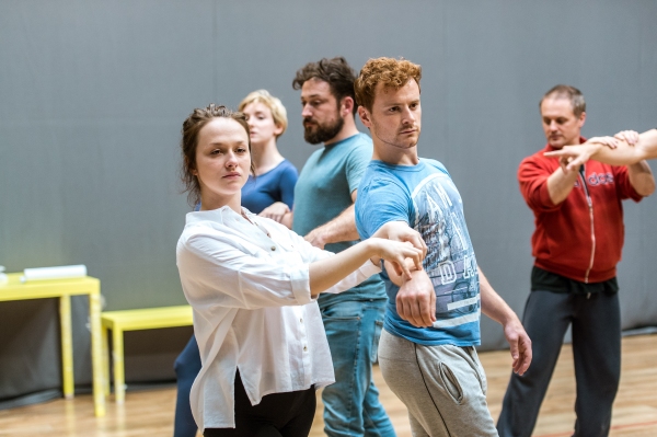 Photo Flash: In Rehearsal with Bertie Carvel & Cast of The Old Vic's THE HAIRY APE 