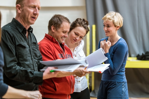 Photo Flash: In Rehearsal with Bertie Carvel & Cast of The Old Vic's THE HAIRY APE 