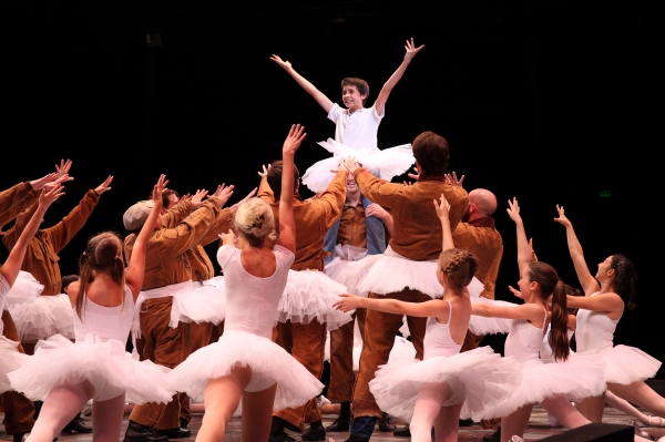 Photo Flash: First Look at BILLY ELLIOT, Opening Tonight at North Shore Music Theatre 