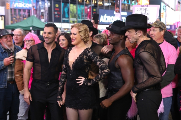 Photos and Video: CHICAGO's Rumer Willis Performs 'Roxie' on GMA! Image