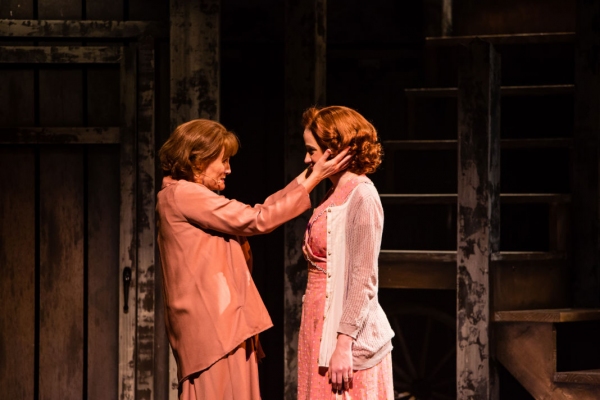 Photo Flash: First Look at Kathryn Porterfield, Robert Hager and More in TUTS Underground's BONNIE & CLYDE Image