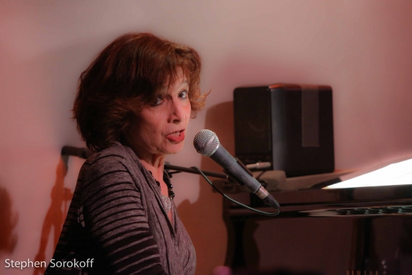 Photo Coverage: Michele Brourman Brings LOVE & LET LOVE to the Metropolitan Room Image