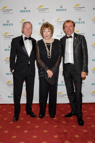 Andrew Faas, Shirley MacLaine and Lee Wells Photo