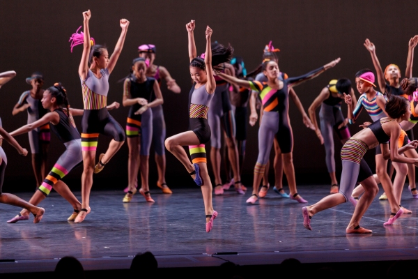 Photo Flash: New Shots of Shirley MacLaine, Misty Copeland, Robert Fairchild & More at Career Transition for Dancers' 2015 PEARL JUBILEE  Image