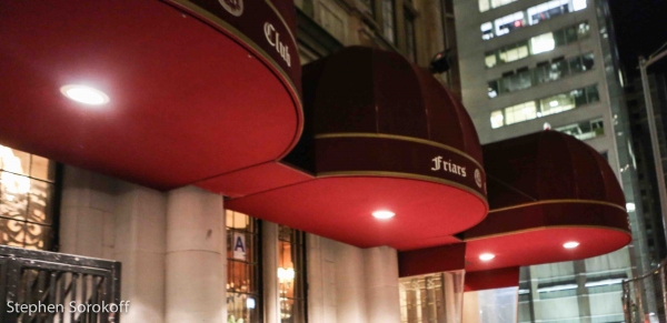 Photo Coverage: Jerry Lewis Brings His Act Home to the Friars Club Image