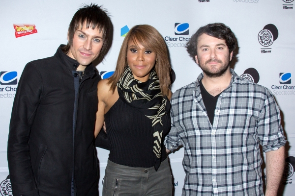 Photo Coverage: Justin Guarini, Deborah Cox, Alex Brightman, and Tony Vincent Rock Out at CELEBRITY KARAOKE! Image