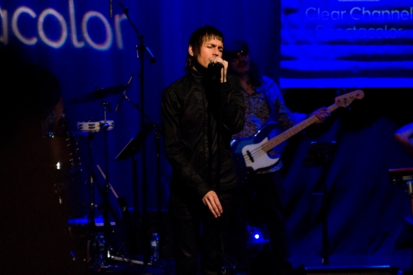 Photo Coverage: Justin Guarini, Deborah Cox, Alex Brightman, and Tony Vincent Rock Out at CELEBRITY KARAOKE! Image