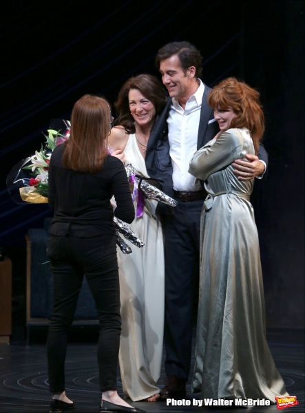 Photo Coverage: Clive Owen, Eve Best and Kelly Reilly Take First Broadway Bows in OLD TIMES! Image