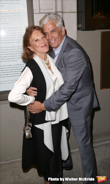 Photo Coverage: FOOL FOR LOVE Red Carpet Celebrity Arrivals!  Image