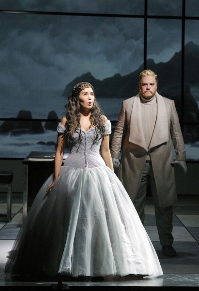Photo Flash: First Look at Nadine Sierra, Nicolas Testé & More in SF Opera's LUCIA DI LAMMERMOOR 