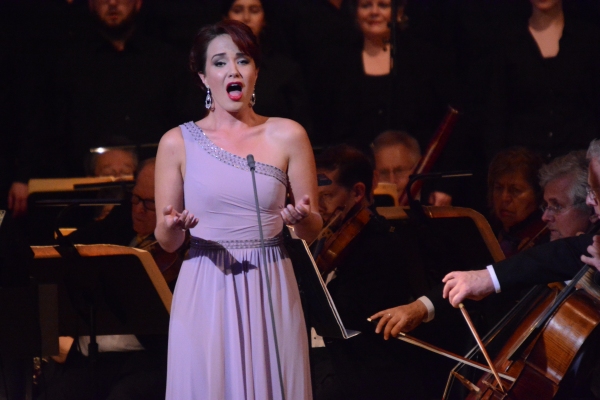 Photo Coverage: Sierra Boggess and Julian Ovenden Join The New York Pops for MY FAVORITE THINGS  Image