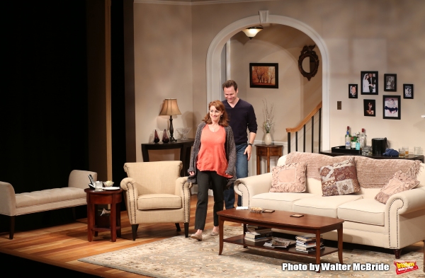 Photo Coverage: Marlo Thomas & More Take Opening Night Bows in CLEVER LITTLE LIES Image