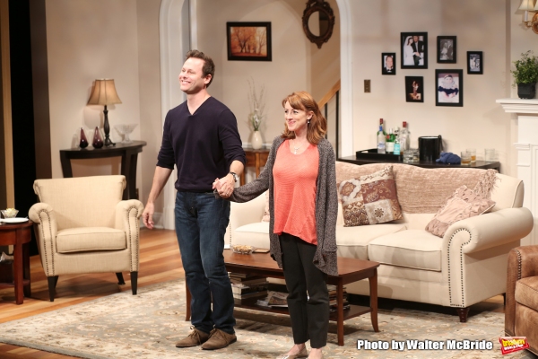 Photo Coverage: Marlo Thomas & More Take Opening Night Bows in CLEVER LITTLE LIES Image