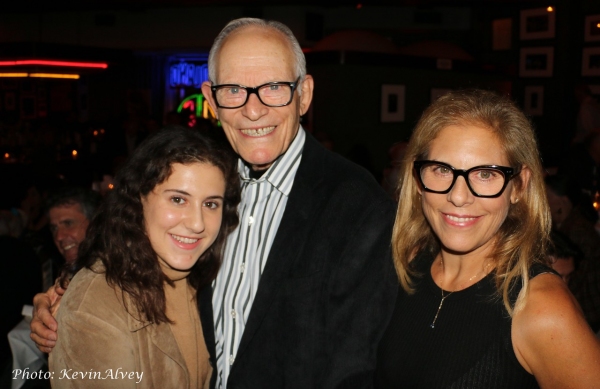 Photo Flash: Alan Bergman Sings 'LYRICALLY' at Broadway at Birdland Image