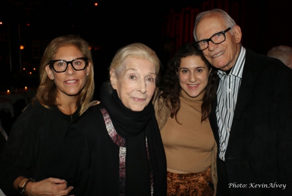 Photo Flash: Alan Bergman Sings 'LYRICALLY' at Broadway at Birdland Image