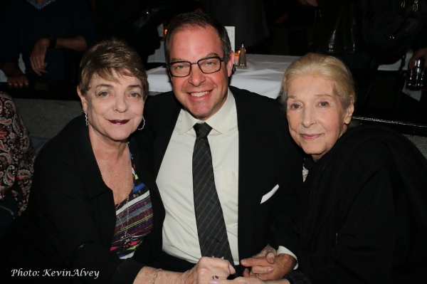 Photo Flash: Alan Bergman Sings 'LYRICALLY' at Broadway at Birdland Image