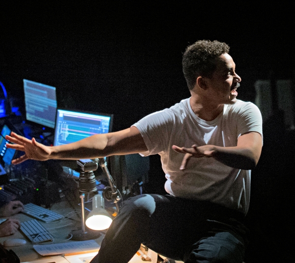 Photo Flash: First Look at THE GLASS MENAGERIE at the Nuffield Image