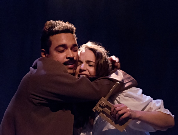 Photo Flash: First Look at THE GLASS MENAGERIE at the Nuffield Image