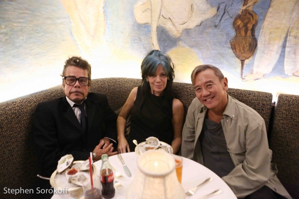 Photo Coverage: Kurt Elling Makes Cafe Carlyle Debut with ELLING SWINGS SINATRA Image