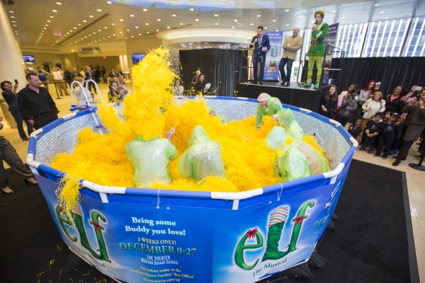 Photo Flash: ELF THE MUSICAL Hosts 'Snow Globe Challenge' at Madison Square Garden  Image