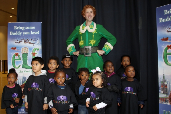 Photo Flash: ELF THE MUSICAL Hosts 'Snow Globe Challenge' at Madison Square Garden  Image