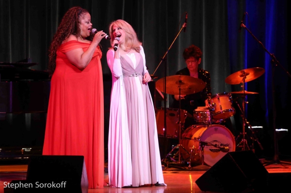 Photo Coverage: Inside The 2nd Night of the 26th New York Cabaret Convention  Image