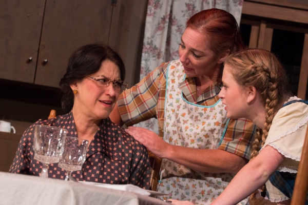 Photo Coverage: First look at Gallery Players' BRIGHTON BEACH MEMOIRS Image