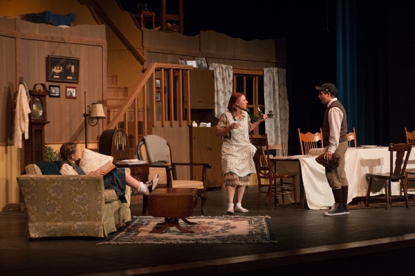 Photo Coverage: First look at Gallery Players' BRIGHTON BEACH MEMOIRS Image
