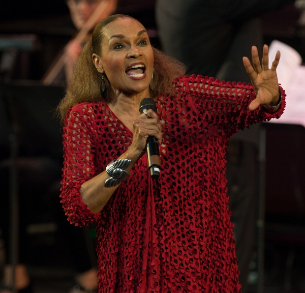 Photo Flash: Damon Kirsche, Lee Roy Reams, Vivian Reed, Karen Ziemba and More in Fred Barton's 'AMERICAN SHOWSTOPPERS' Photo Flash: Damon Kirsche, Lee Roy Reams, Vivian Reed, Karen Ziemba and More in Fred Barton's 'AMERICAN SHOWSTOPPERS' Image