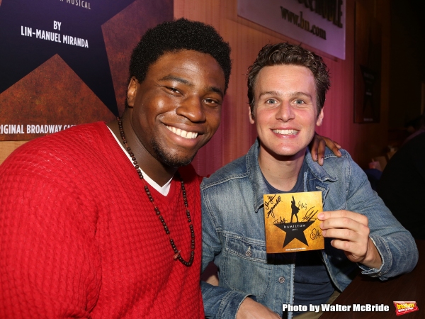 Photo Coverage: Lin-Manuel Miranda, Jonathan Groff, and HAMILTON Cast Sign CDs at Barnes and Noble Image