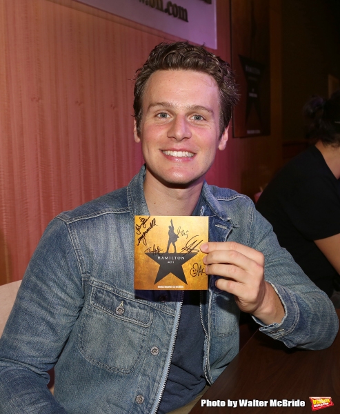 Photo Coverage: Lin-Manuel Miranda, Jonathan Groff, and HAMILTON Cast Sign CDs at Barnes and Noble Image