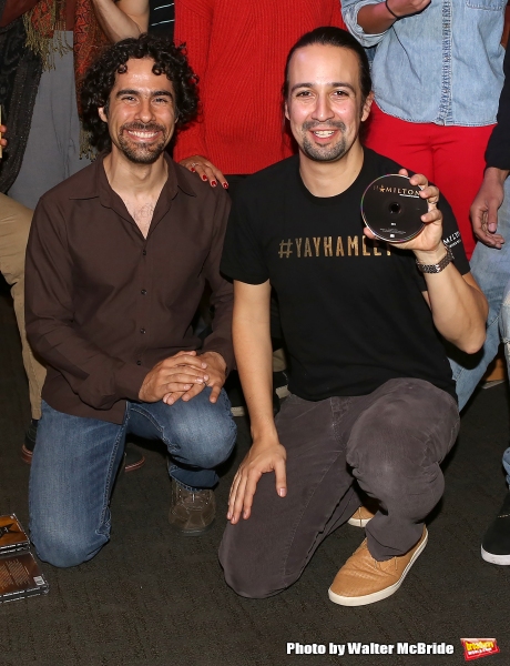 Photo Coverage: Lin-Manuel Miranda, Jonathan Groff, and HAMILTON Cast Sign CDs at Barnes and Noble Image