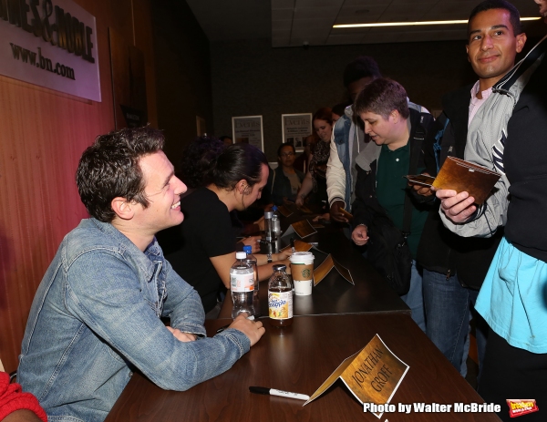 Photo Coverage: Lin-Manuel Miranda, Jonathan Groff, and HAMILTON Cast Sign CDs at Barnes and Noble Image