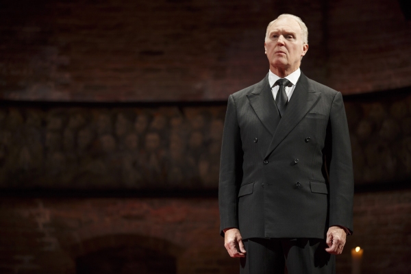 Photo Flash: He's King of Broadway- First Look at KING CHARLES III! Image