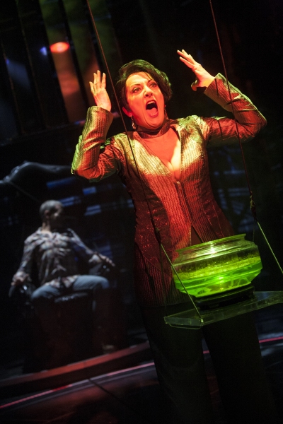 Photo Flash: First Look at Desi Oakley and More in GIRLSTAR at DC's Signature Theatre Image