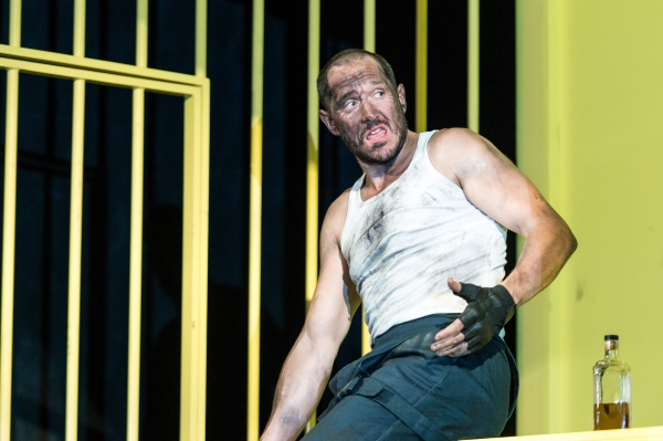 Photo Flash: THE HAIRY APE, Starring Bertie Carvel, Opens Tonight at The Old Vic 