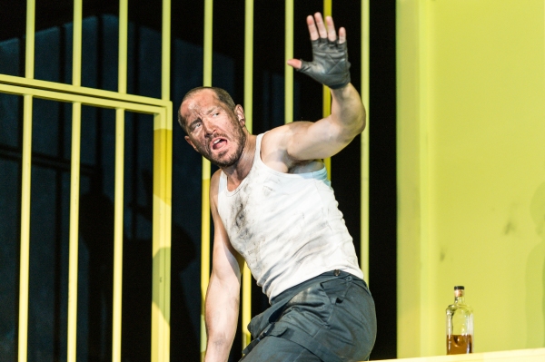 Photo Flash: THE HAIRY APE, Starring Bertie Carvel, Opens Tonight at The Old Vic Image
