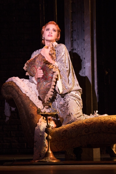 Photo Flash: First Look at Michael Williams, Emma Stratton & More in BULLETS OVER BROADWAY National Tour Image