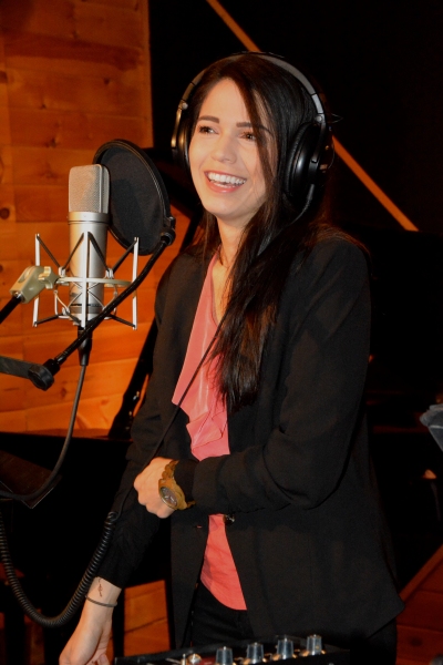 Exclusive Photo Coverage: WICKED's Arielle Jacobs Sings Carols For A Cure Image