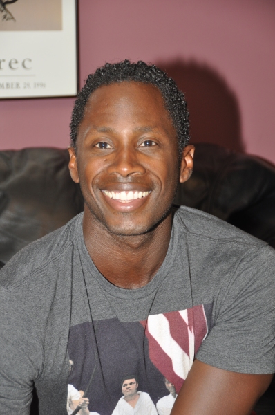 Exclusive Photo Coverage: AMAZING GRACE Cast Gets Ready for the Holidays with Carols For A Cure  Image